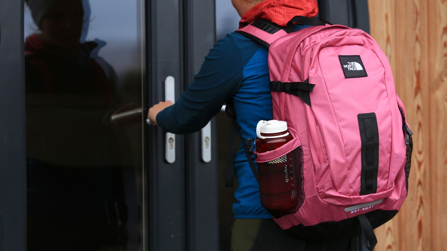 North Facehotshot work while entering a doorway