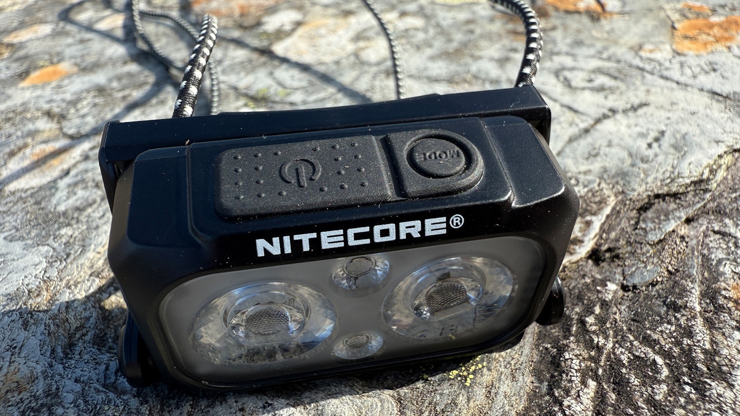 2 Nitecore NU25 MCT UL Head Torch