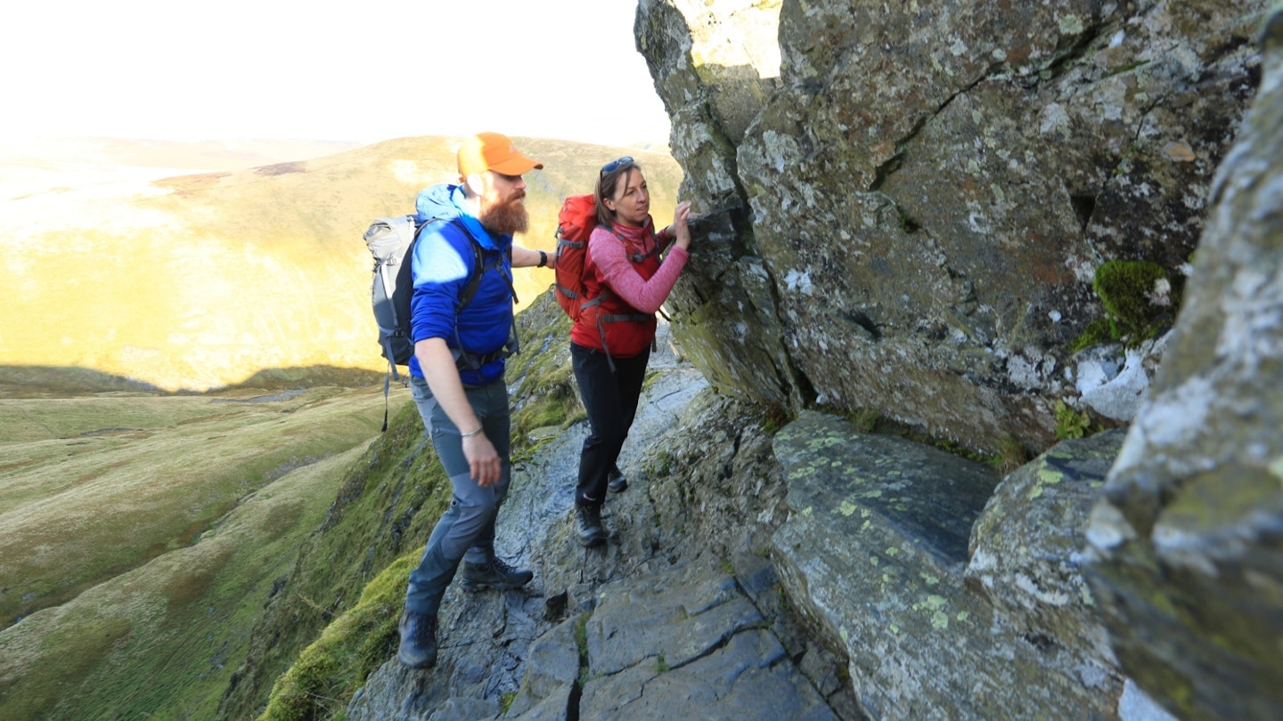 First time on the edge – a newbie tackles England's sharpest mountain ridge Review