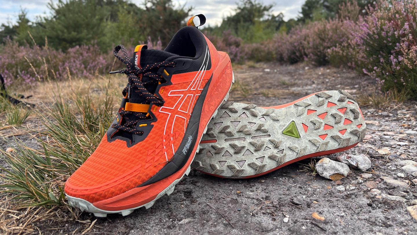 4 Asics gel trabuco 13 trail running shoe