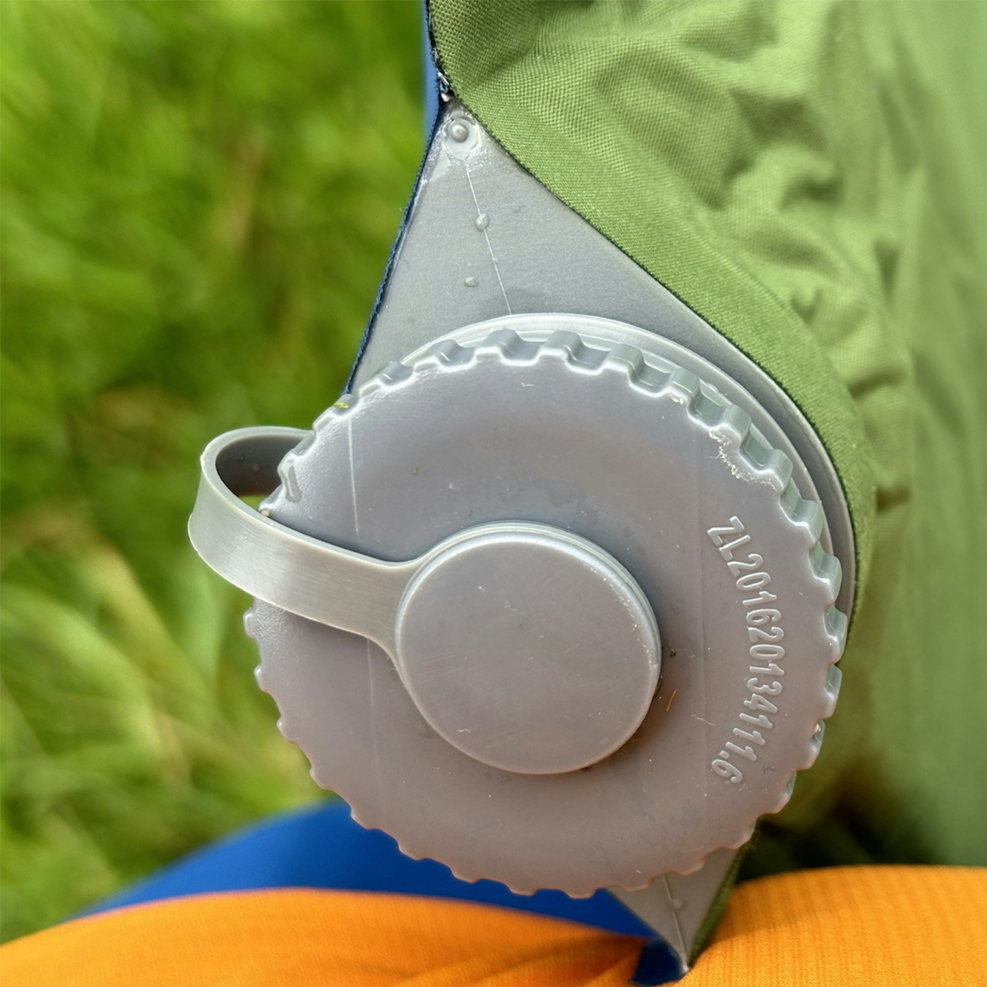 Alpkit Dozer air nozzle closed