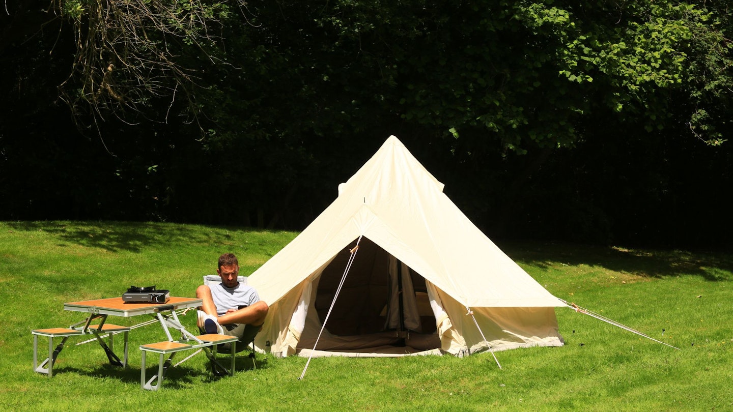Alpkit roundhouse example camping image