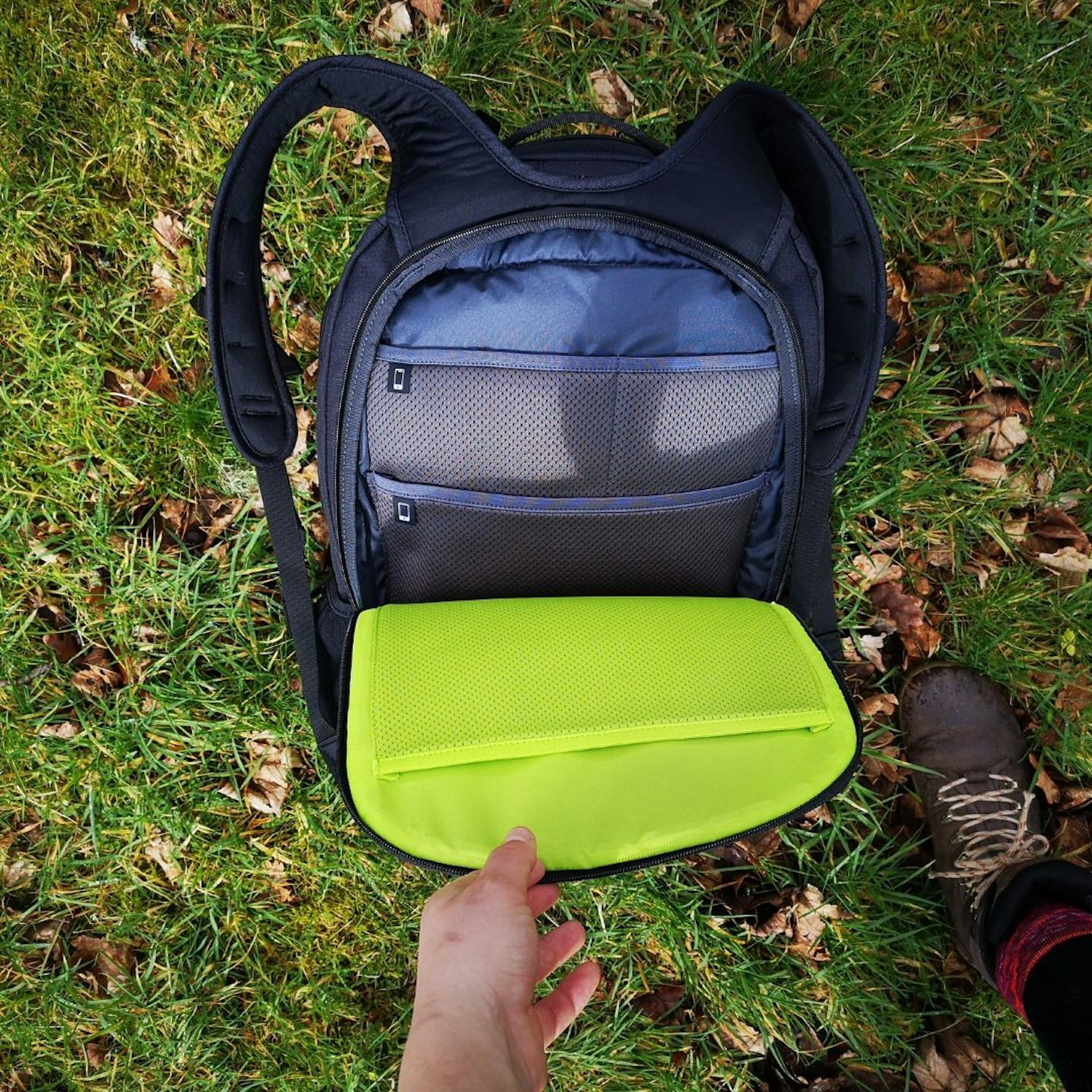 Berghaus tech pocket