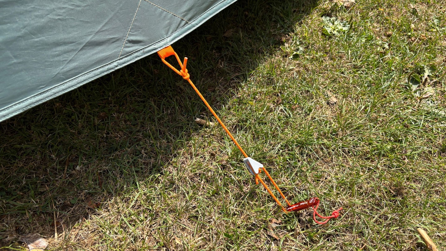 Gap at the bottom of the Big Agnes Bunk House 4 tent