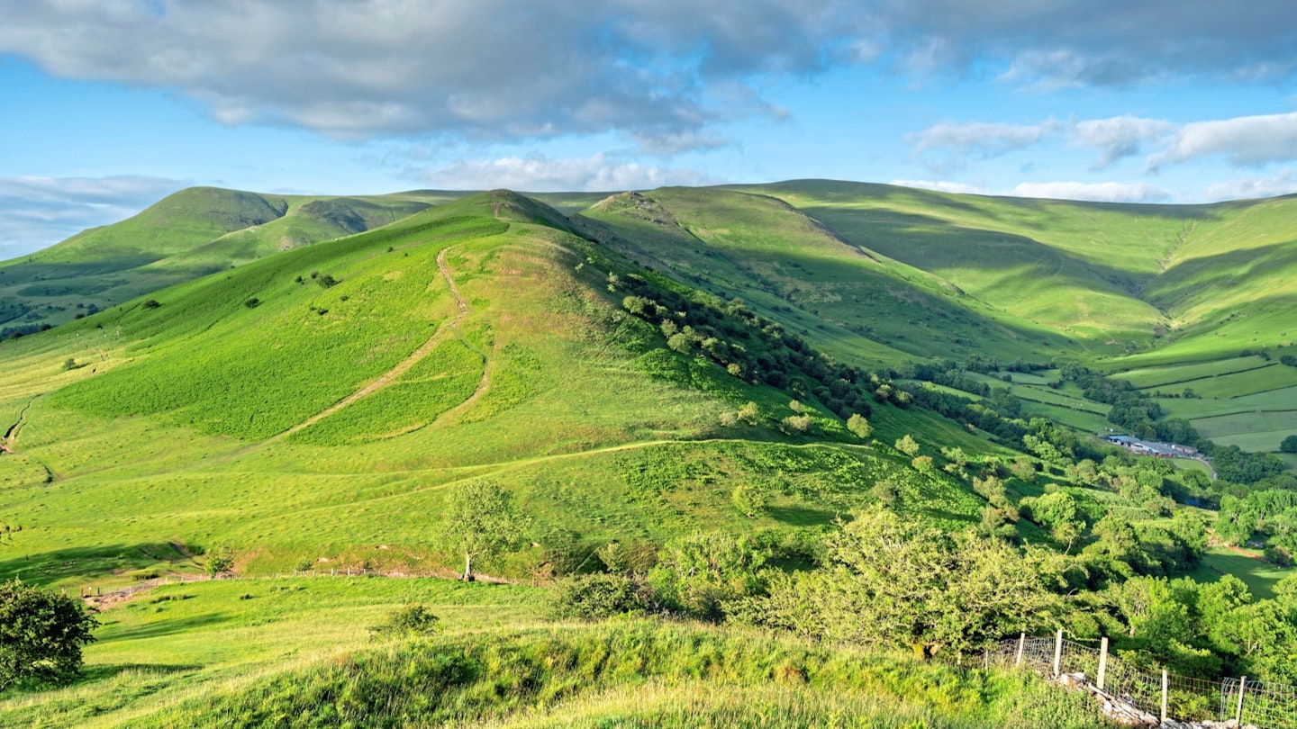 Castell Dinas & Waun Fach