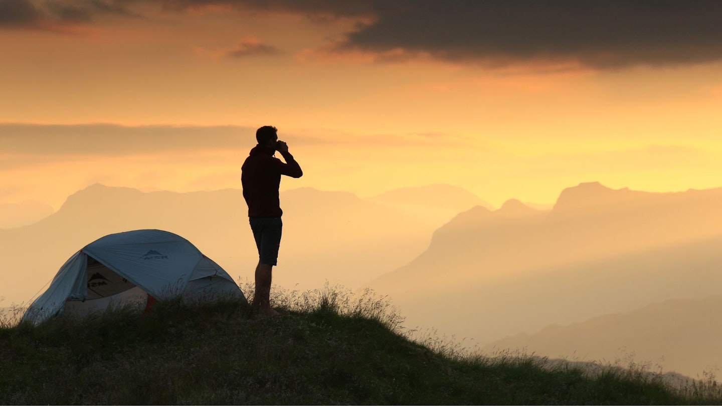 How to keep warm in a tent