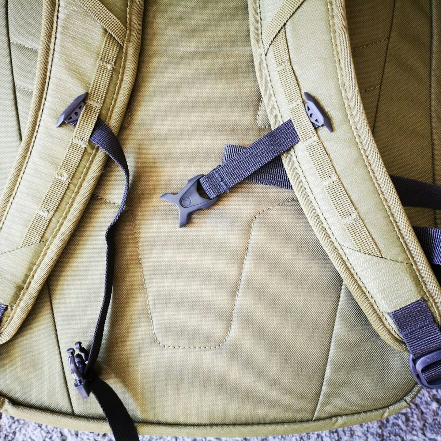 Lowe Alpine back system