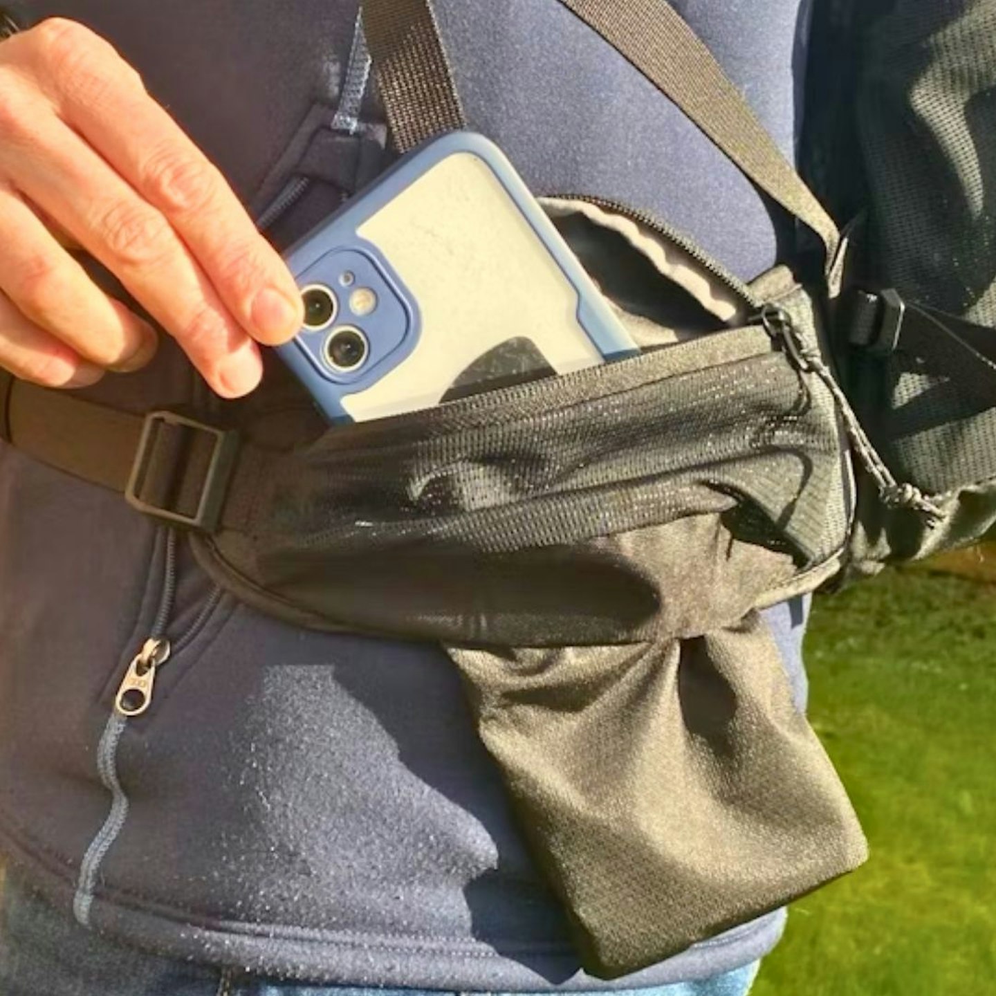 Mammut Lithium 25 hip belt pocket