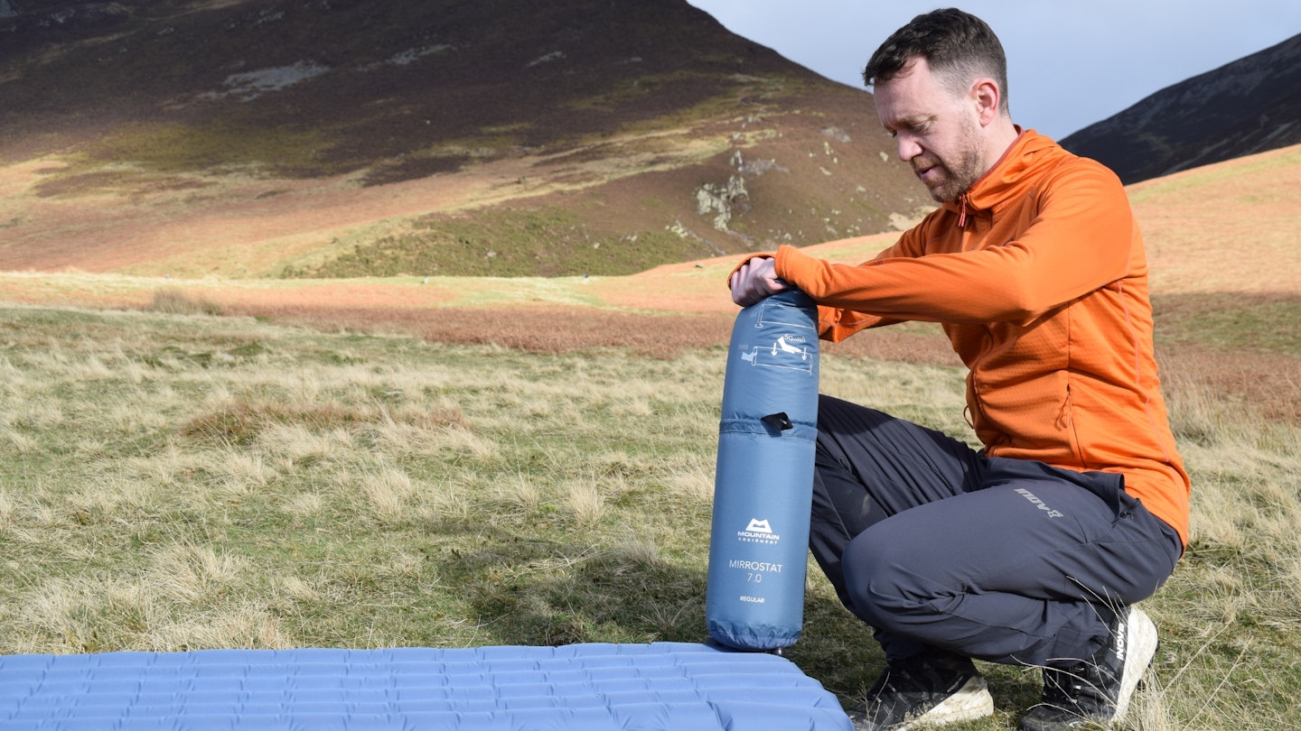 Mountain Equipment Mirrostat 7.0