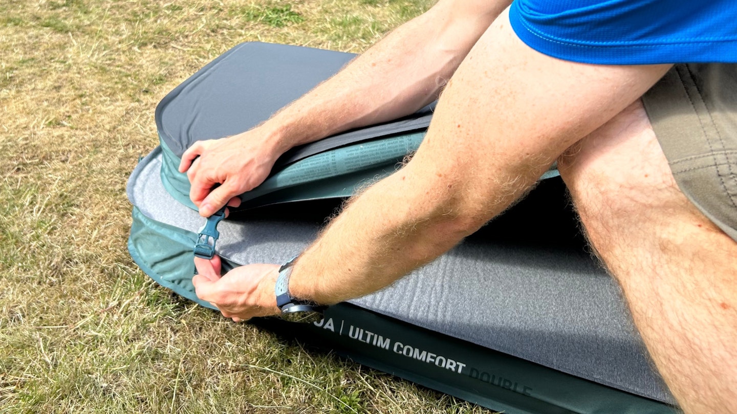 Quechua Self-Inflating Camping Mattress - Ultim Comfort Double