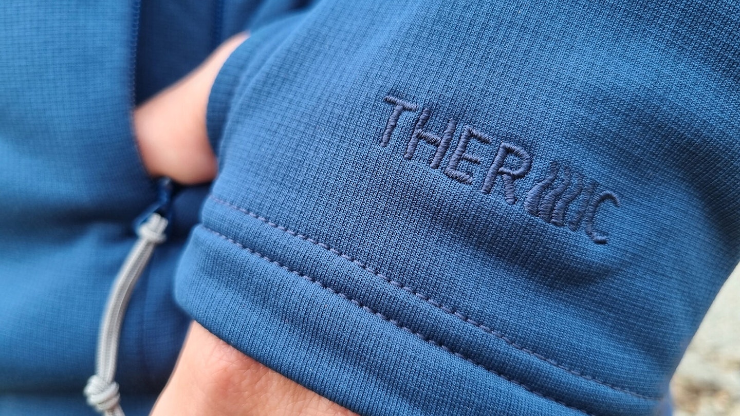 The Rab Superflux Hoody has been built with the brands Thermic fabric