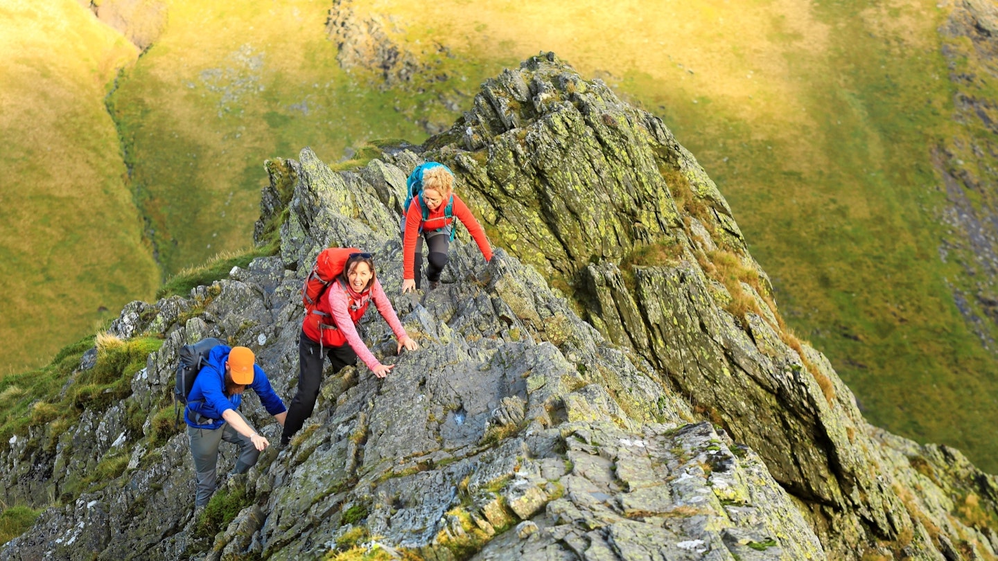 First time on the edge – a newbie tackles England's sharpest mountain ridge Review