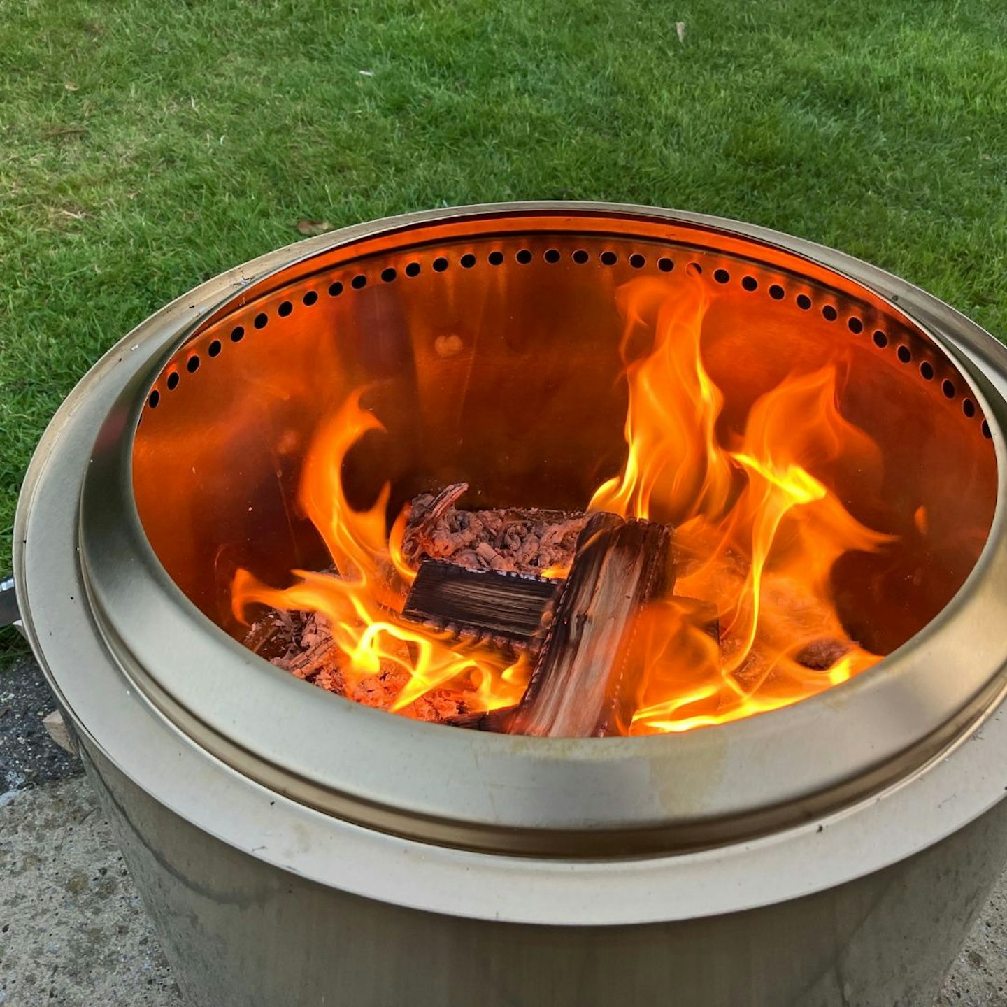 solo stove fire detail