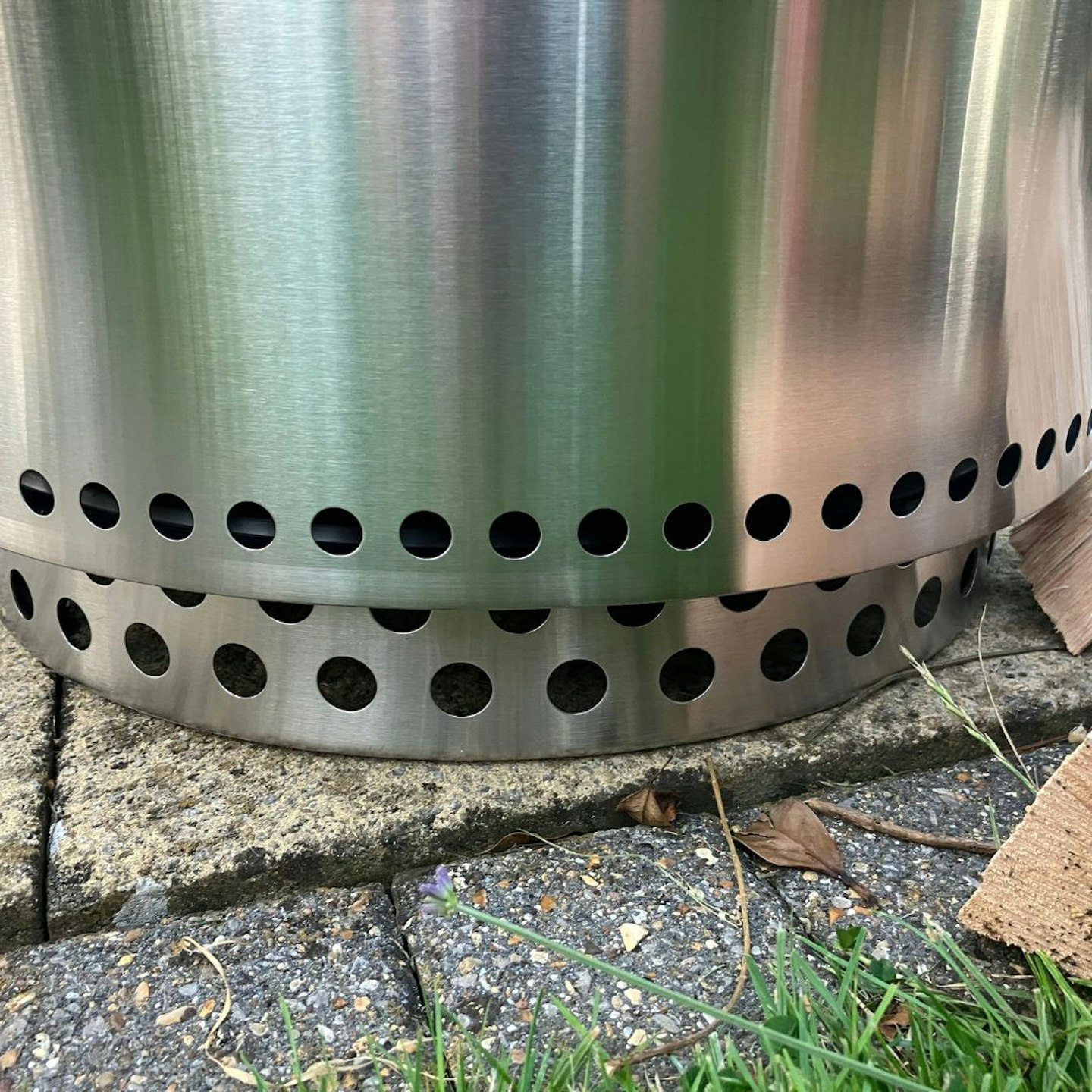 Solo stove vent system